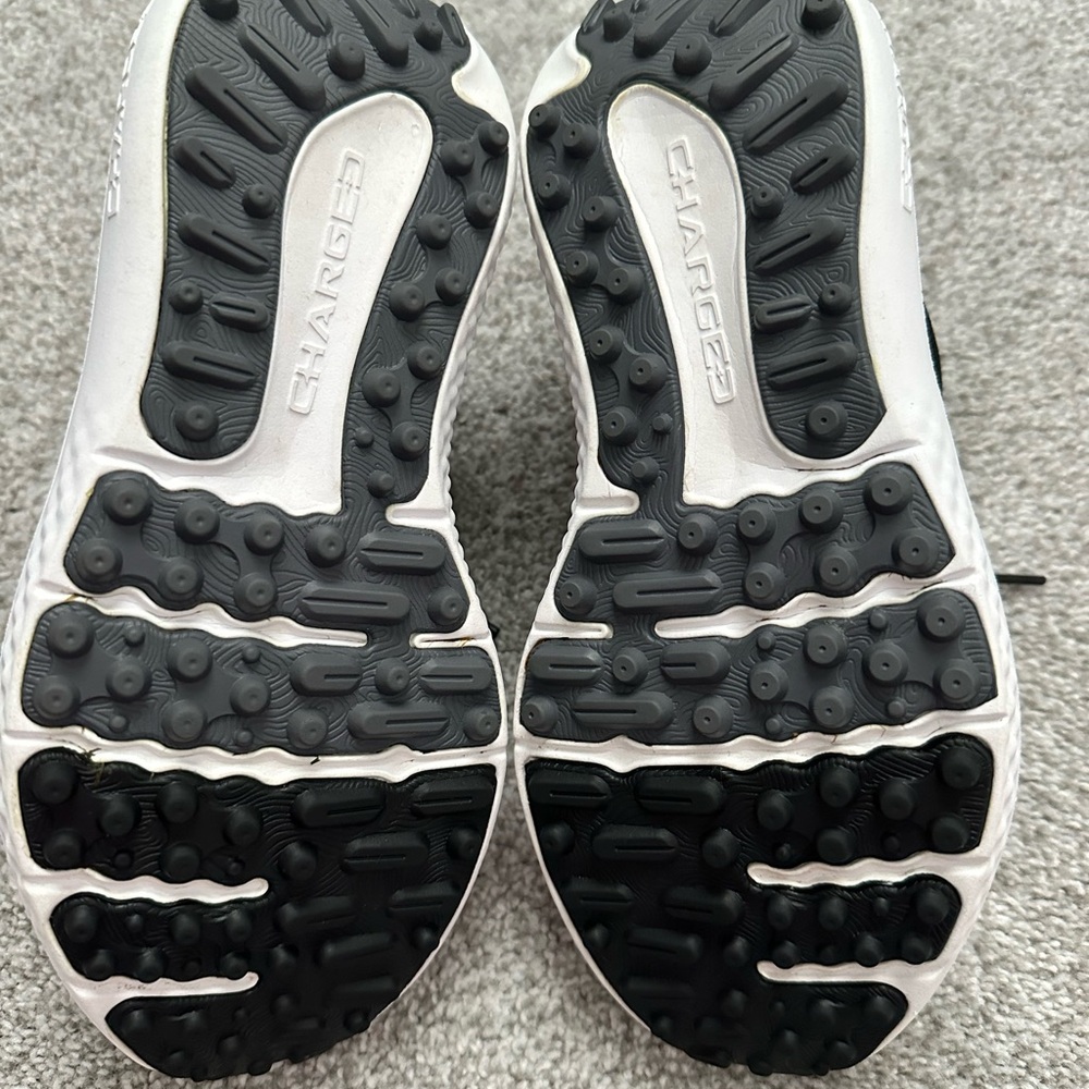 Youth Under Armour Golf Shoes (4.5Y)